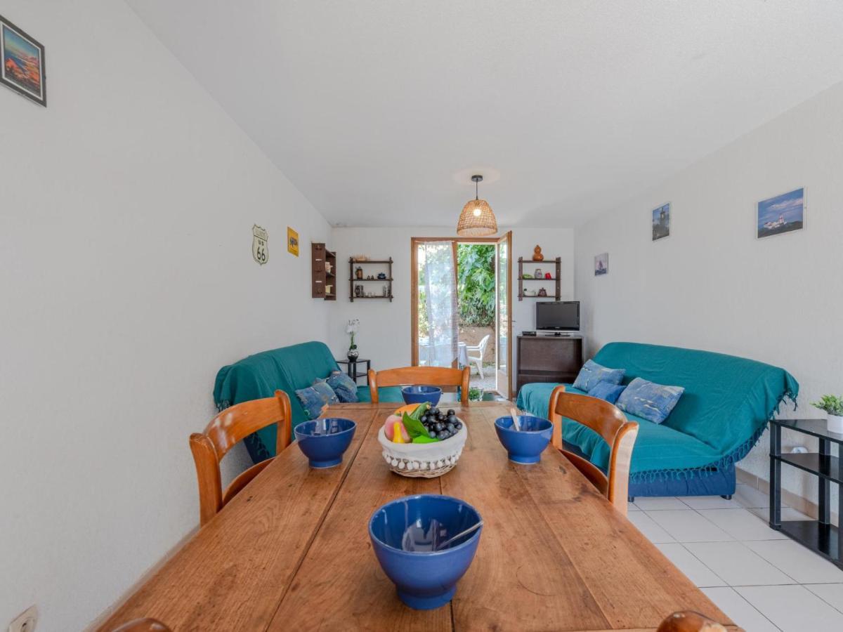 Holiday Home Hameau Des Tamarins-2 By Interhome 르발카레스 외부 사진