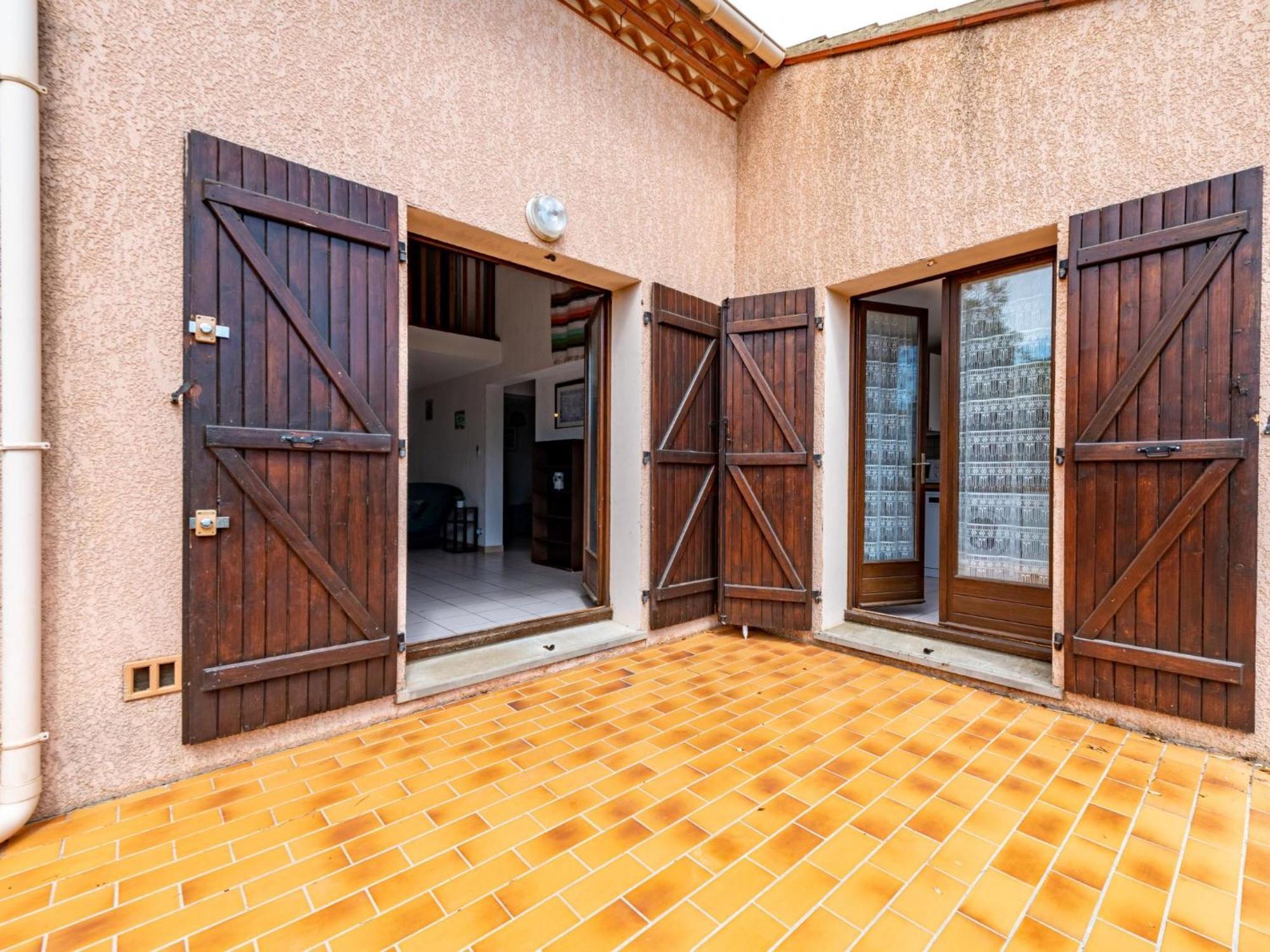 Holiday Home Hameau Des Tamarins-2 By Interhome 르발카레스 외부 사진