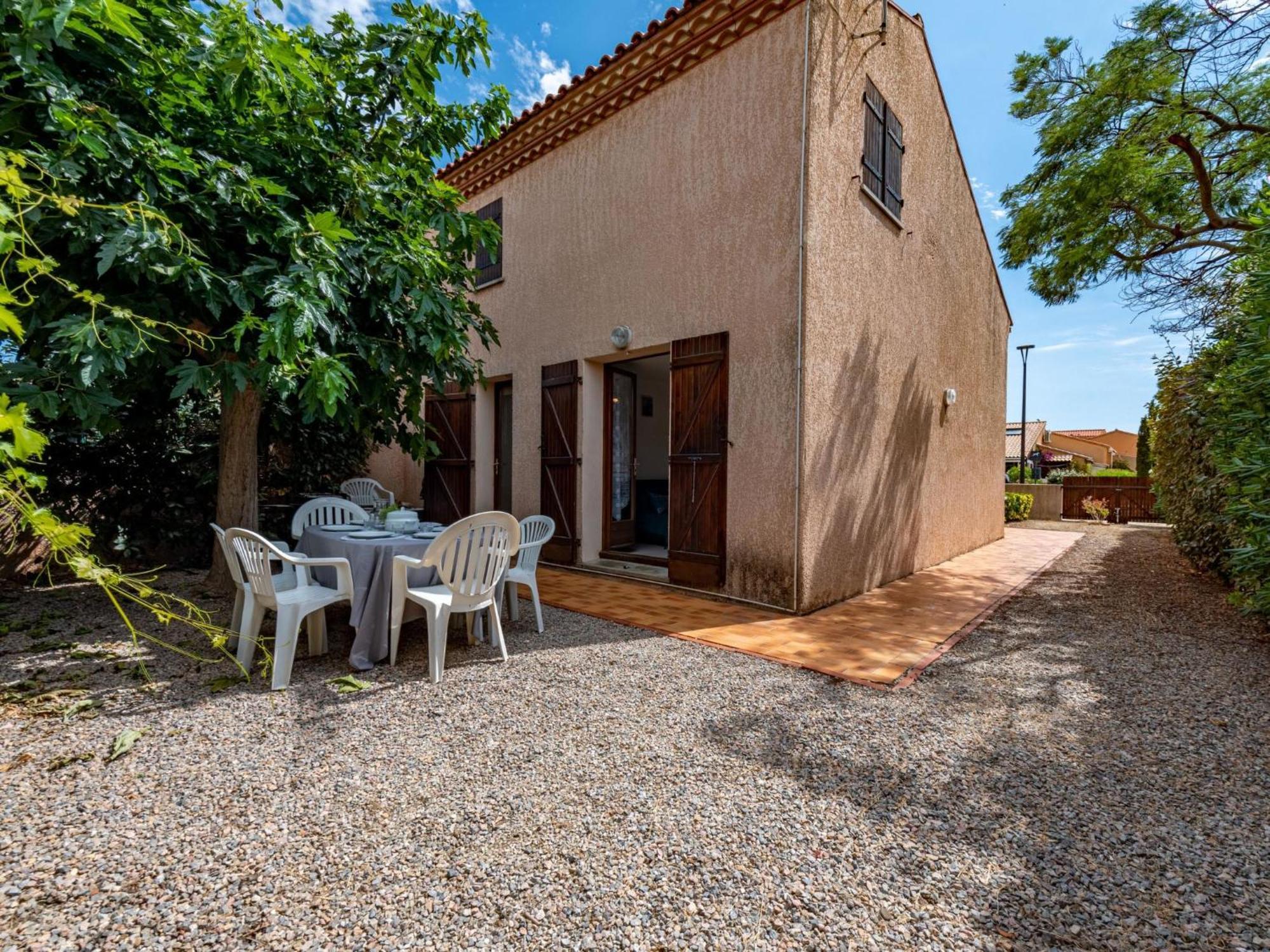 Holiday Home Hameau Des Tamarins-2 By Interhome 르발카레스 외부 사진